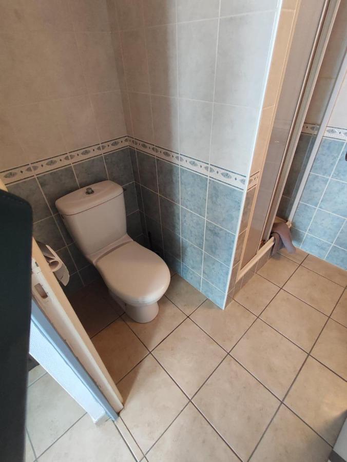 Saint-Pierre-de-Plesguen Studio 2 Personnes En Centre Ville מראה חיצוני תמונה